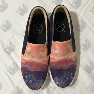 Inkkas Patagonia Slip On Sneakers | Size 10 Women